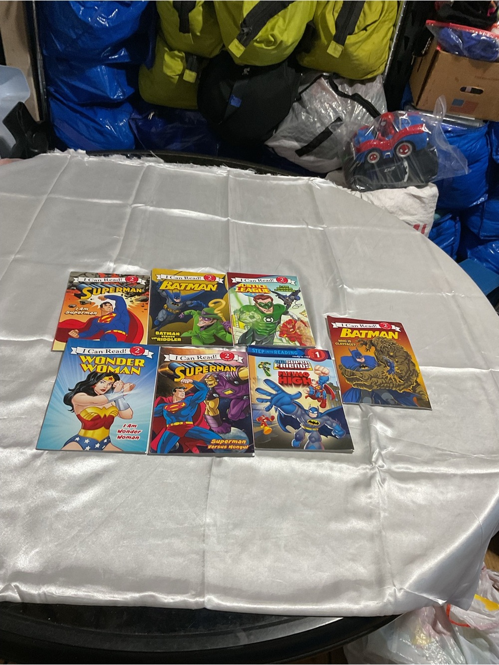 DC Comics Kids Trading Card Booklets - Blue, Red, Yellow, Green